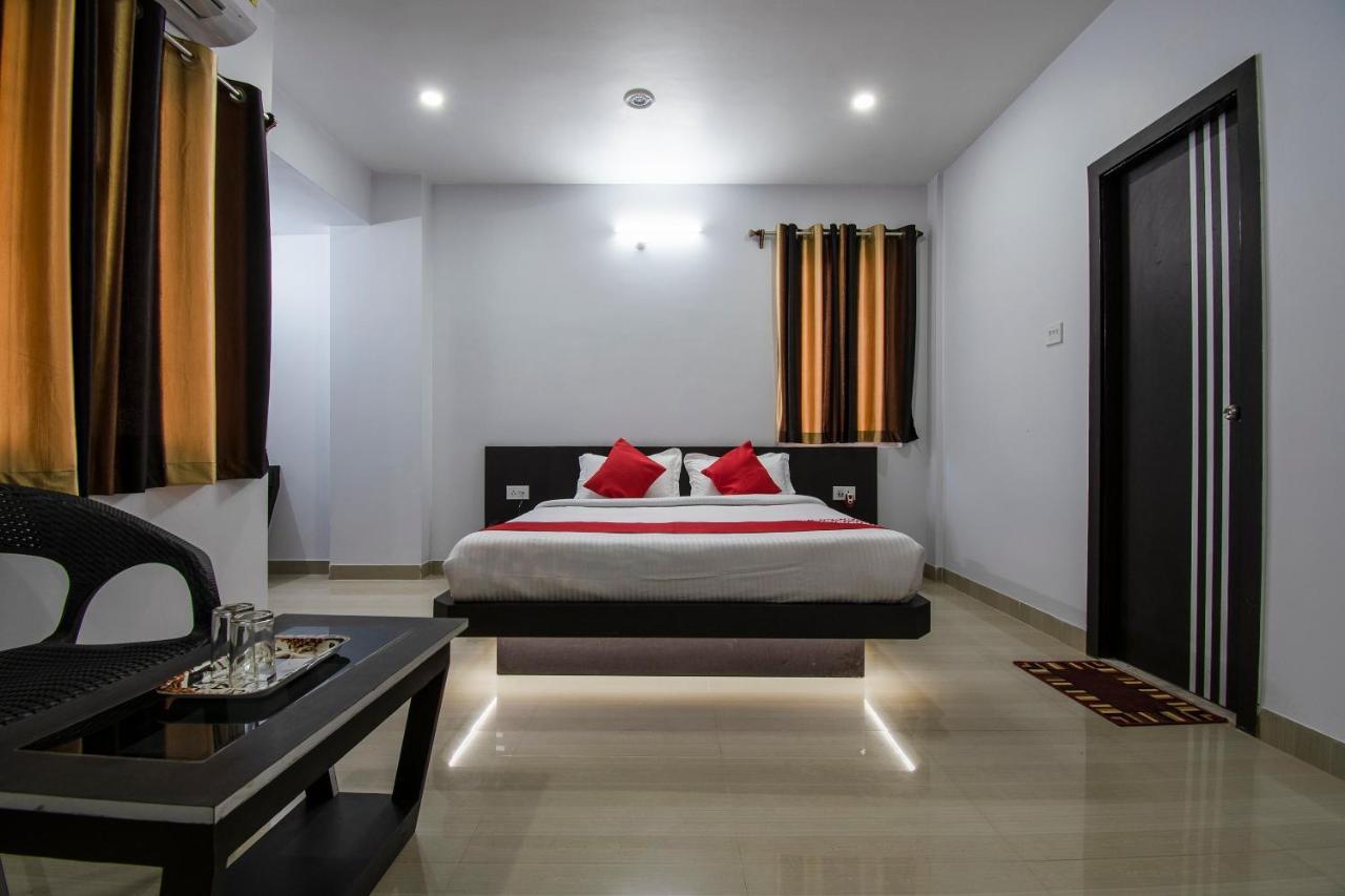 Oyo 26974 Hotel S G International Patna  Exterior photo